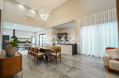 Casa em condomínio à venda, 3 quartos, 3 suítes, 2 vagas, Jardim Residencial Chácara Ondina - Sorocaba/SP