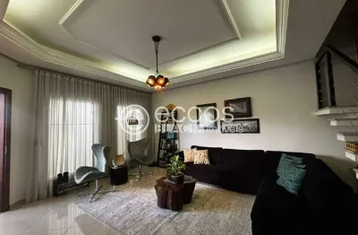 Casa em condomínio à venda, 3 quartos, 3 suítes, 2 vagas, Parque Residencial Villa dos Inglezes - Sorocaba/SP