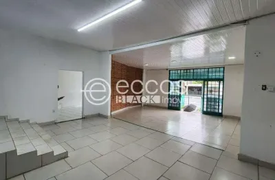 Sala comercial para alugar na Avenida Leopoldino de Oliveira, Centro, Uberaba