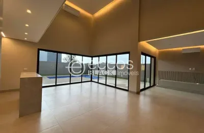 Casa em condomínio à venda, 4 quartos, 4 suítes, 5 vagas, Jardim Sul - Uberlândia/MG