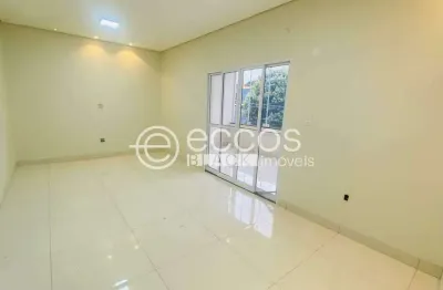 Casa à venda, 7 quartos, 2 suítes, 1 vaga, Vila Maria Helena - UBERABA/MG