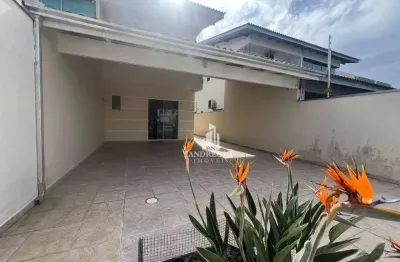 Casa com 3 quartos à venda na Rua Jerusalém, Santa Regina, Camboriú