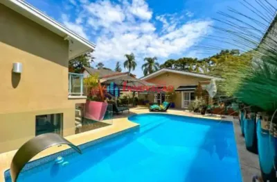 Casa térrea para venda no bairro horto florestal, 4 dorm, 4 suíte, 8 vagas, 700 m