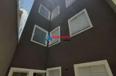 Apartamento cobertura  (studio) para venda, 2 dorm(s), 46 m² + 33 metros de quintal