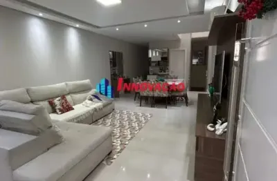 Casa (sobrado) para venda, 4 dorm(s), 2 suite(s), 4 vaga(s), 250 m²