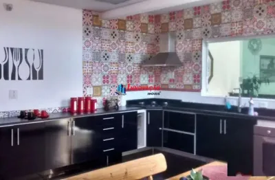 Casa (sobrado) para venda, 3 dorm(s), 1 suite(s), 2 vaga(s), 155 m²