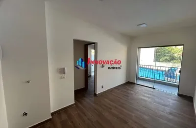 Lindo apartamento para venda, 1 dorm(s), 1 vaga(s), 33 m²tetros, com sacada e quintal.