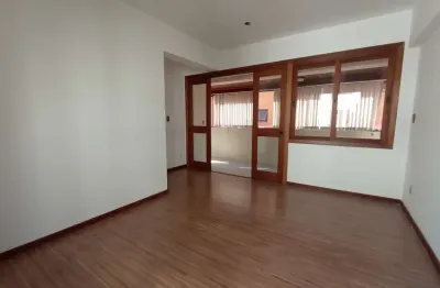 Apartamento com 3 quartos à venda na Avenida Alegrete, Petrópolis, Porto Alegre
