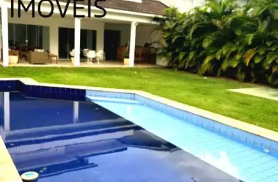 Casa Duplex Alto Padrão em Condomínio > Barra da Tijuca/RJ: 4 Quartos (2 Suítes), 434m², Sala em 3 ambientes, Varandão Gourmet, Piscina e Jardins
