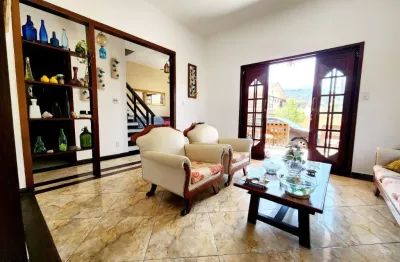 Casa duplex colonial à venda, 3 quartos, 1 suíte + edícula - taquara