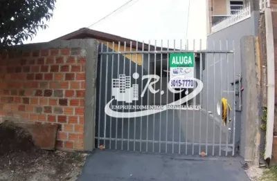 Casa com 2 quartos para alugar na Rua Mercúrio, 35, Sítio Cercado, Curitiba