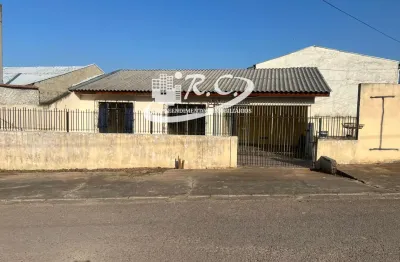 Casa com 3 quartos para alugar no Sítio Cercado, Curitiba 