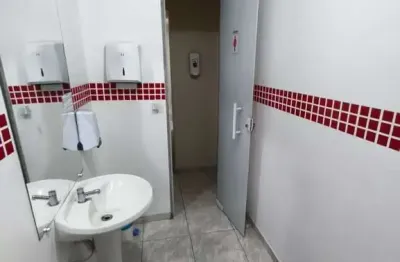 Sala comercial com 8 salas à venda no Centro, Nova Friburgo 