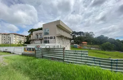 Excelente terreno ZR2 de esquina entre Santa Candida e Atuba