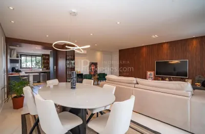 Apartamento com 3 dormitórios à venda  no bairro Ahú - CURITIBA - PR