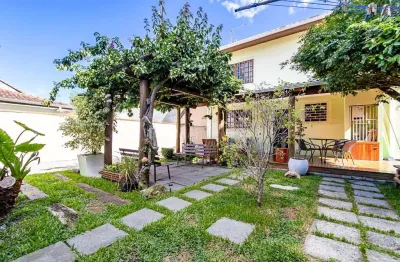 Casa 5 qts, 244m2 6 vagas e quintal gourmet em pinhais. viva com conforto