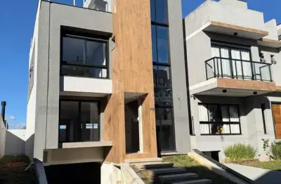 Casa em condominio clube com pisicina aquecida no santa candida