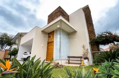 Casa com 4 dormitórios à venda,387.50 m , Santa Felicidade, CURITIBA - PR