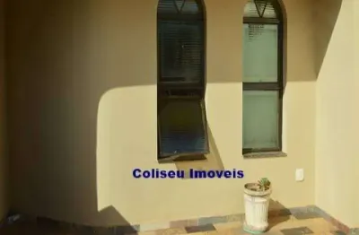 Casa com 3 quartos para alugar na Vila Santa Maria, Americana 