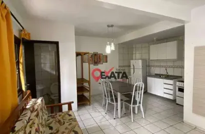 Sobrado com 2 dormitórios para alugar por r$ 1.800,00/mês - brasília - itapoá/sc