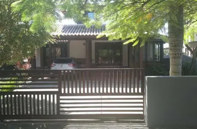 Casa em condomínio fechado com 3 quartos à venda na Rodovia Doutor Antônio Luiz Moura Gonzaga, 95, Rio Tavares, Florianópolis