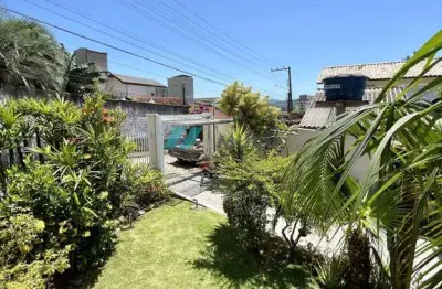 Casa com 4 quartos à venda na Rua Laércio Costa, 90, Trindade, Florianópolis