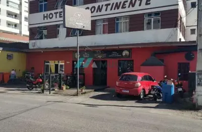 Prédio à venda no bairro estreito - florianópolis/sc
