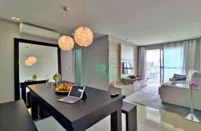 Apartamento reformado, 3 dormitórios (1 suíte), 2 vagas, lazer, jardim astúrias - guarujá/sp