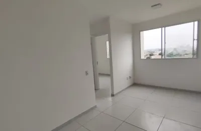 Lindo apartamento com 2 dormitórios com elevador no itaim paulista.
