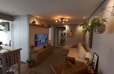 Lindo apartamento de 2 quartos e 1 vaga determinada a venda na vila esperança