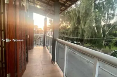 Casa para Temporada em Cabo Frio, Peró, 3 dormitórios, 2 banheiros