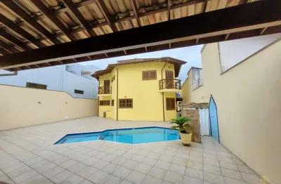 Casa com 5 quartos à venda no Centro, Ubatuba 