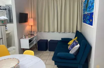 Apartamento mobiliado com 2 dormitórios na praia grande.