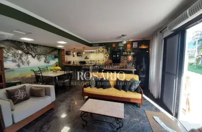 Lindíssima casa condomínio fechado na praia da enseada