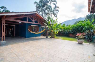 Casa 02 dormitórios venda e locação definitiva condomínio ressaca em ubatuba