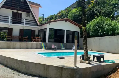 Casa com 6 quartos à venda no Santa Rita, Ubatuba 