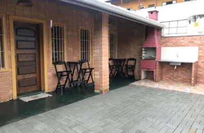 Casa com edícula à venda em ubatuba/sp, amplo espaço, conforto e área gourmet