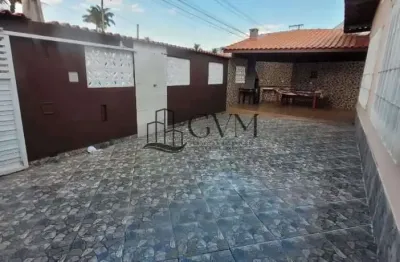 Casa com 3 quartos à venda na Rua Maria Beltrame Borloni, 413, Vila Caiçara, Praia Grande