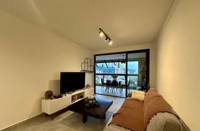 Apartamento com 2 suítes á venda no Canto do Forte em Praia Grande