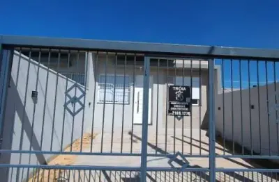 Casa com 2 quartos à venda na avenida vereador clóvis elias prytula, 85, central parque, cachoeirinha por r$ 392.000