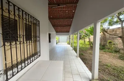 Casa com 3 quartos à venda na Rua Carolina, 20, Vila Kiola, São José de Ribamar, 294 m2 por R$ 350.000