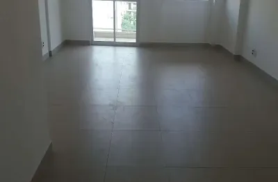 Sala comercial com 1 sala para alugar na Avenida Orosimbo Maia, 360, Centro, Campinas