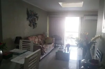 Tijuca semi-novo varandão, 2 quartos, suíte, 81 m², garagem