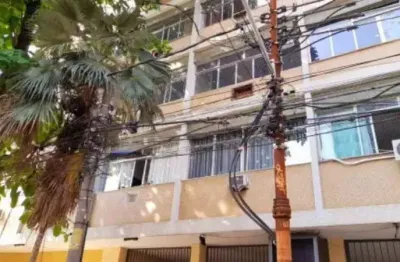 Apartamento à venda na Tijuca 2 quartos, 1 sala, 2 banheiros, 1 vaga de garagem, 85m² - Rio de Janeiro-RJ