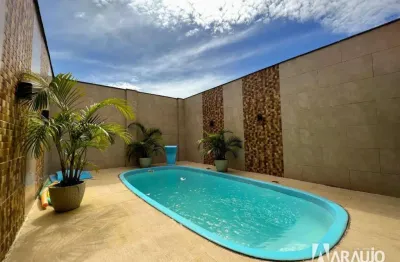 Casa com piscina e 2 dormitórios no bairro são vicente em itajaí