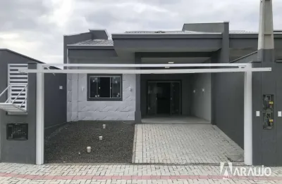 Geminado com piscina no bairro itacolomi em balneário piçarras
