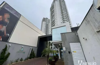 Apartamento semi-mobiliado com 2 suítes no centro de itajaí