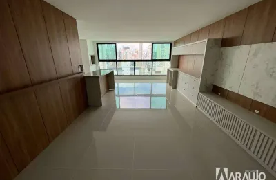 Apartamento com 3 suítes no centro de balneário camboriú