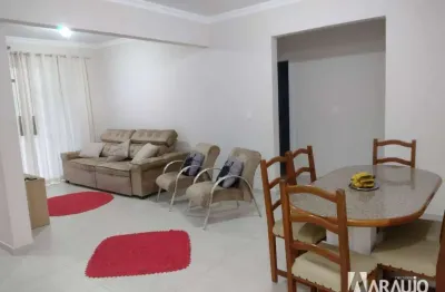 Apartamento com 1 suíte e 1 dormitório em bombinhas