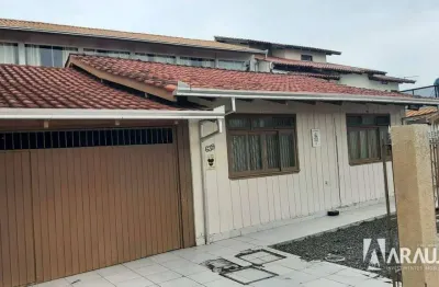 Casa com 3 quartos à venda na Rua Adolfo José de Assis, Cordeiros, Itajaí